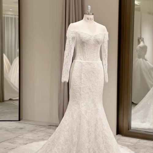 送料無料！ウェディングドレス 贅沢な総レース マーメイドライン  