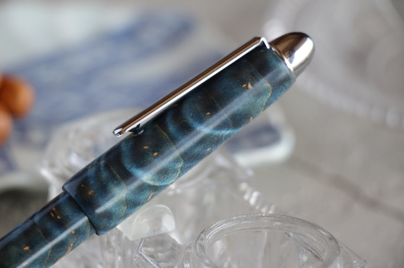 「スタビライズドウッド メイプル ヴァイオリン杢 ブルーファントム・多機能ペン」２〜３色ボールペン&シャープペン 