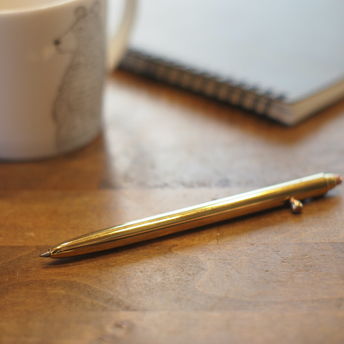 真鍮製ボルトアクションのボールペン（G2タイプ） ペン・筆記用具 金