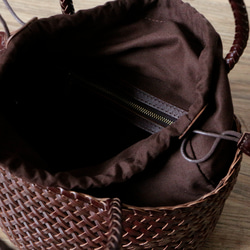 レトロな本革ハンドバッグカゴバッグ　手編み巾着大容量通勤バッグ　コーヒー色 7枚目の画像