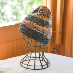手作りニット帽　❣️高級シルク縮緬リボン　ハンドメイド ビーニー　鶯色 Creema限定クリスマス作品 男女兼用】頭を締め付けない ドイツ製毛糸で