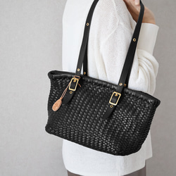 【新品タグ付き】M.U.L. フラップトートバックＳ♡ブラック　箔型押し フラップトートM トートバッグ M.U.L. MENS 通販 14982067｜Creema