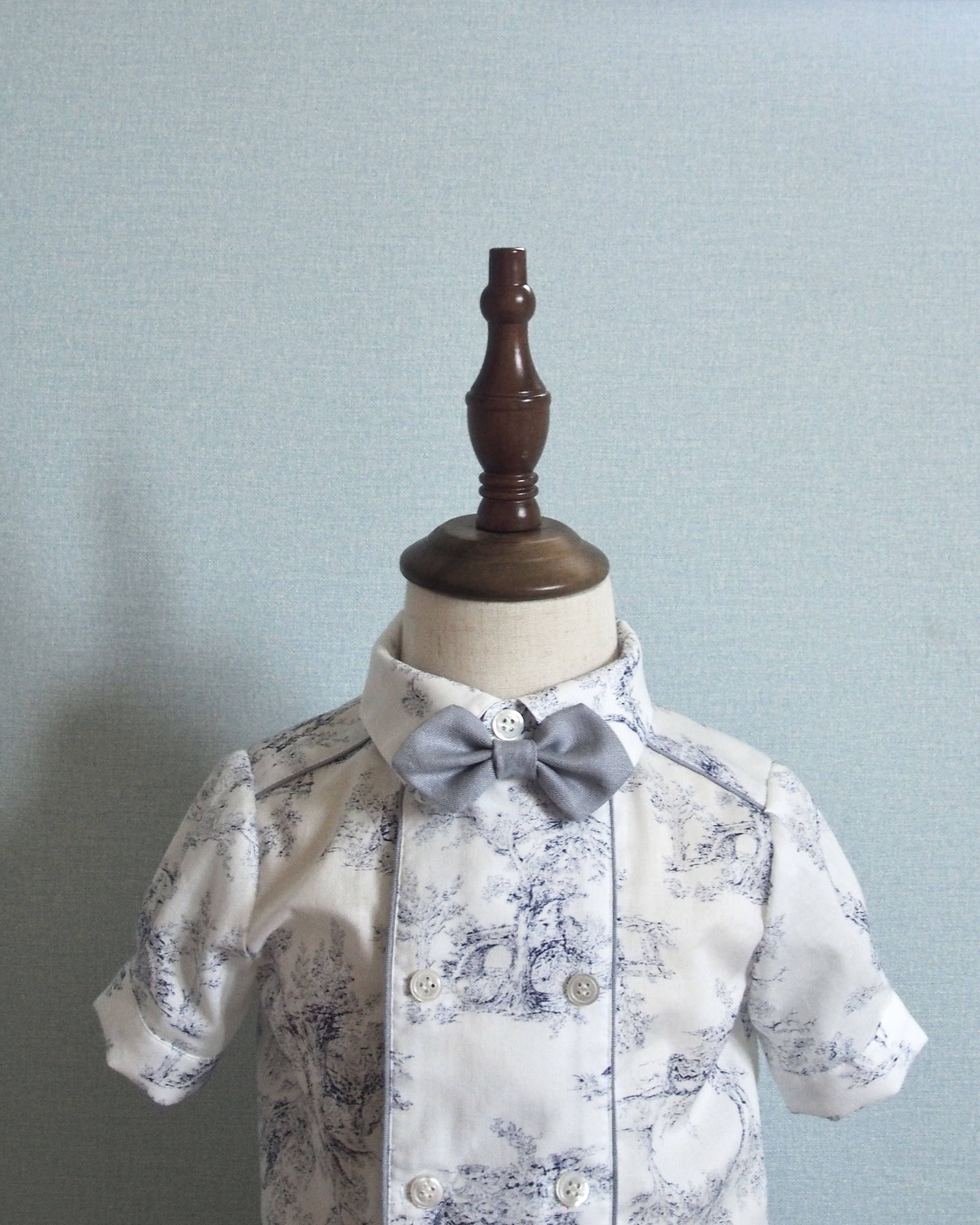 【夏のフォーマル服】王子様サマーシャツ｜トワルドジュイ｜白｜ブルー｜蝶ネクタイ付き｜誕生日｜結婚式｜おでかけ