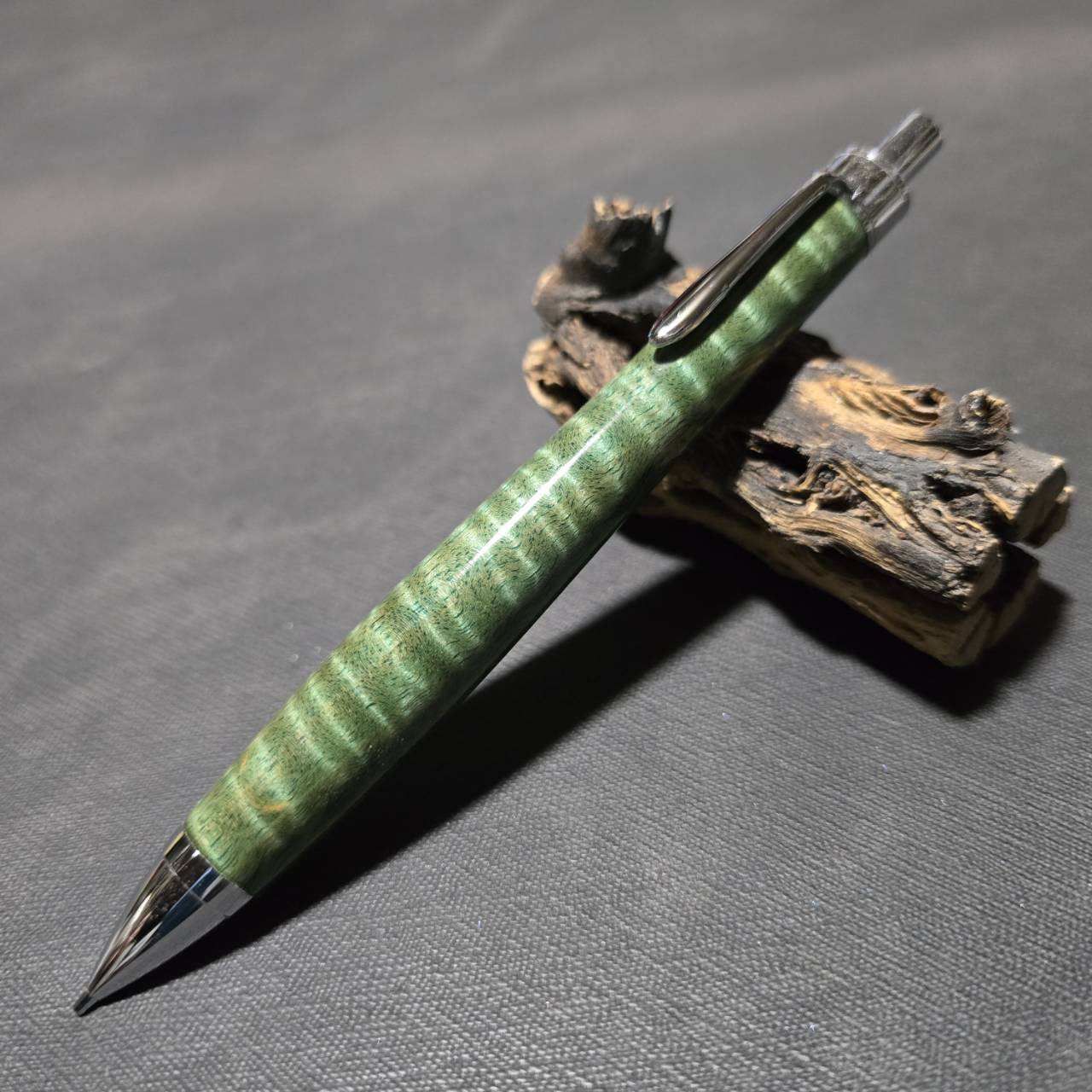 シルバーハート　スタビライズウッドシャープペンシル【送料・ギフトボックス無料・当日発送】109