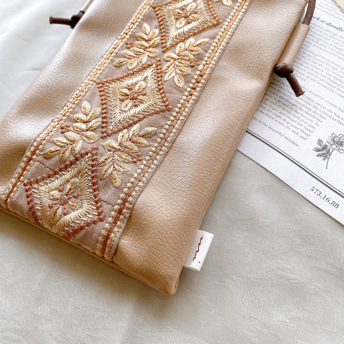 インド刺繍リボン】サコッシュ ポシェット フェイクレザー バッグ