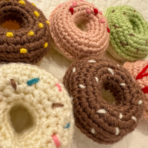 専用♡編みぐるみおままごとハンドメイド おままごと ドーナツ ドーナツ屋さんごっこ 毛糸 編みぐるみ