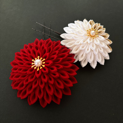 つまみ細工髪飾り 赤 和装 着物 振袖 袴 色打掛 成人式 卒業式 結婚式