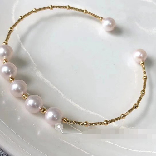 美品 Con affet K5 あこやパールバングル 美品 Con affet K5 あこやパールバングル
