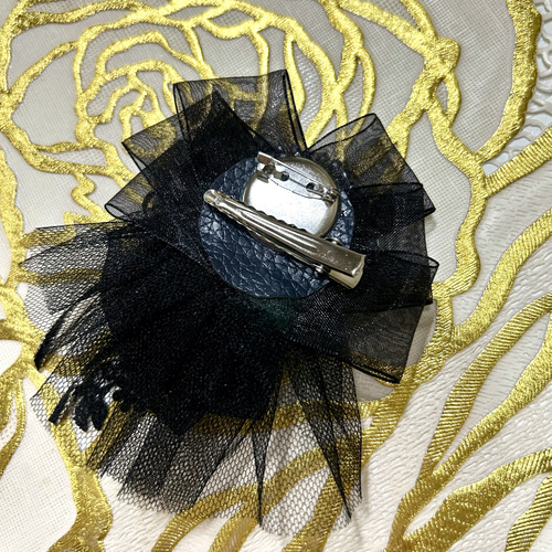 523»♥️SALE♥️ツーウェイ´-コサージュand髪飾り´-インド刺繍リボン
