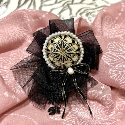 523»´-ツーウェイ´-コサージュand髪飾り´-インド刺繍リボン´-本