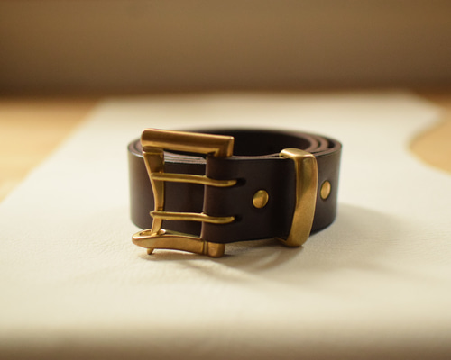 ファイヤーマンバックルベルト/ミラージュ革/名入れ可能/手裁断/メンズ