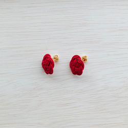 白い花 ピアス/イヤリング　洋服にも◎着物や浴衣、和風で和服・和装にぴったり 4枚目の画像