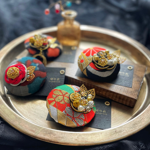 Pippi 　ブローチ、リング、コースター、ポーチ、マットお纏め Brooch:KingfisherBird小鳥ブローチ『フレンチスパンコール