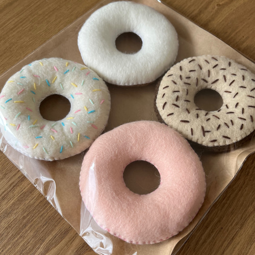 専用　　フェルトドーナツ　No.805 くまさん40コ 専用 フェルトドーナツ No.805 くまさん40コ 専用 フェルトドーナツ No