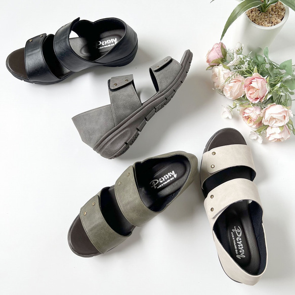 【最終処分価格】テープで足にフィット♪　カシメが可愛いかかと付きサンダル　6841 2枚目の画像