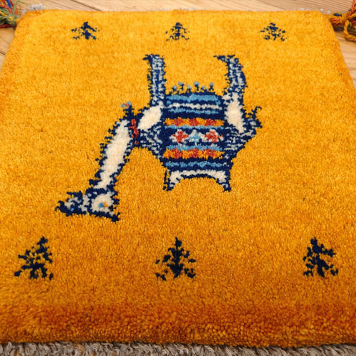 ペルシャ　ギャッベ ミニマット 45×40 ベージュ　ラクダ ペルシャ ギャッベ ミニマット 円形 42Φ42cm 円形 丸型