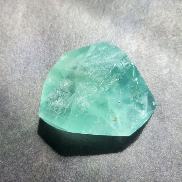 一点物】虹入り✨ フローライト 原石 ポリッシュ ✩.*˚インテリア 
