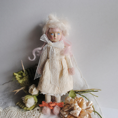小さいお人形〈doll-ピンクのヘア-1〉創作人形 その他人形 すずきまみ