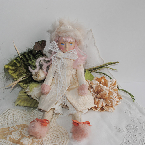 小さいお人形〈doll-ピンクのヘア-1〉創作人形 その他人形 すずきまみ