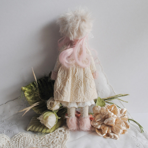 小さいお人形〈doll-ピンクのヘア-1〉創作人形 その他人形 すずきまみ