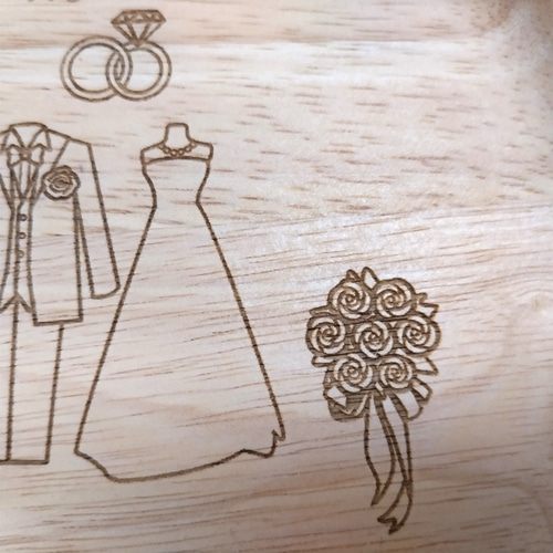 Sサイズ ♡ハッピー ウェディング♡ 木製 ラウンドプレート 1枚 結婚