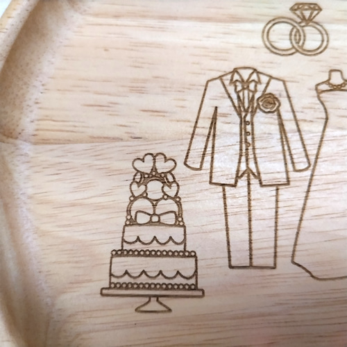 Sサイズ ♡ハッピー ウェディング♡ 木製 ラウンドプレート 1枚 結婚