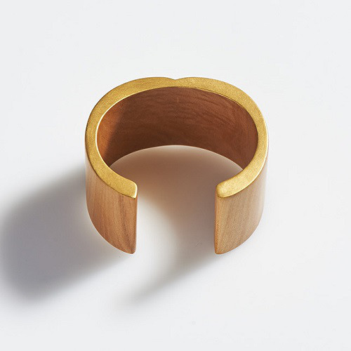 ブレスレット「光を溜めるりんご」C型