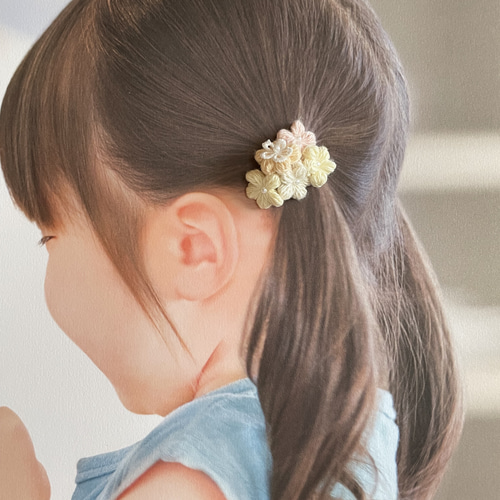 販売800個突破！人気No.1【ミニ】お花いっぱいのキッズシュシュ