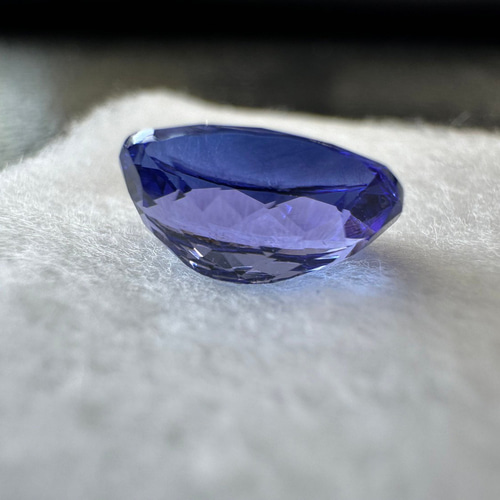 天然 タンザナイト ルース オーバルカット 2.108ct 鑑別書付き