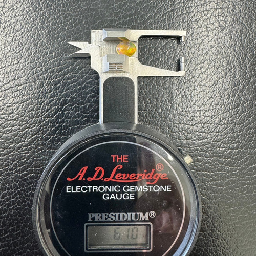 天然 ファイア オパール ルース 鑑定書付き セール品*未使用 天然石