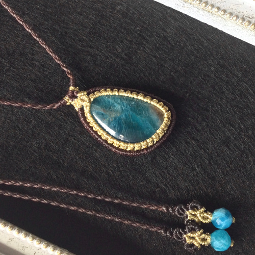 アパタイトのマクラメネックレス ネックレス・ペンダント 紗乃屋 通販