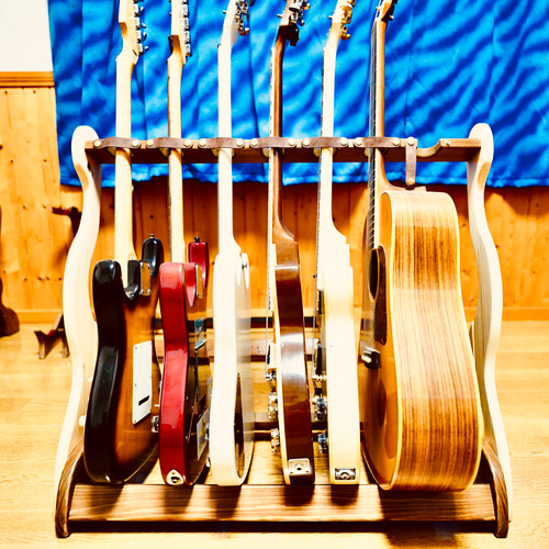 24時間以内に発送】手作り木工 木製ギタースタンド （ニス仕上げ  