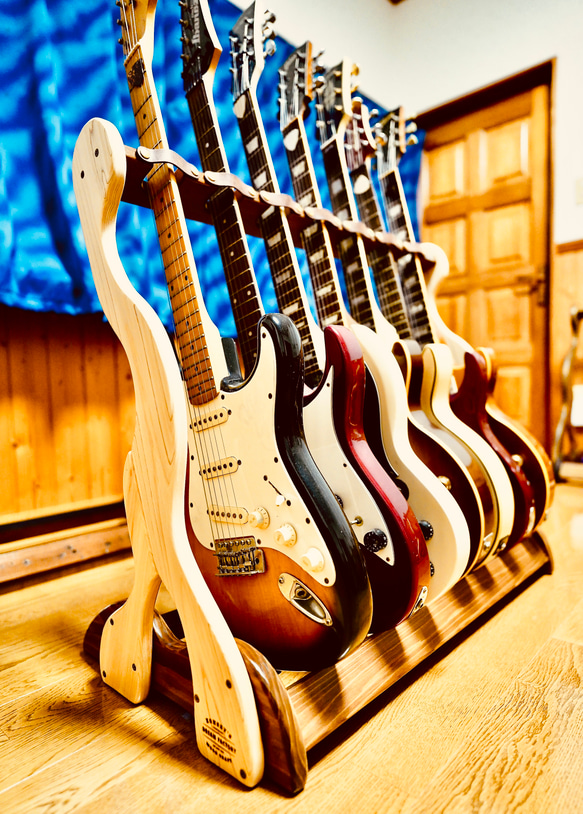 24時間以内に発送】手作り木工 木製ギタースタンド （ニス仕上げ  