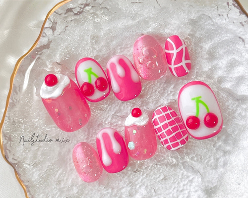 オーダー】 ネイルチップ 個性的ネイルチップ カラフルネイルチップ