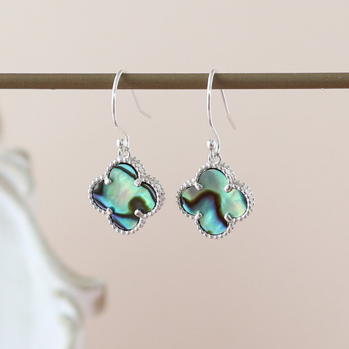 Silver925製 フックピアス】 アバロンシェル フラワーモチーフ 約11mm  