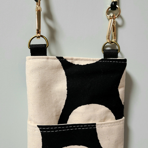 ハンドメイド スマホポシェット ショルダーバッグ サコッシュ ドット柄