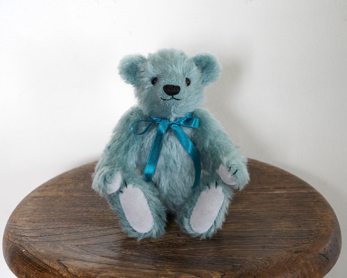 テディベア ロビ ぬいぐるみ Teddy bear Kao. 通販 17889406｜Creema