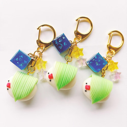 笹もち白文鳥の和菓子キーホルダー フェイクスイーツ 練り切り 樹脂