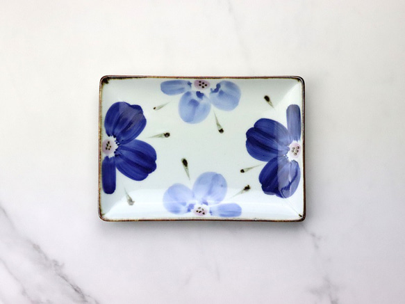 新品 有田焼 一珍 メイン皿 四角皿 皿 プレート 波佐見焼 花柄 ラスター