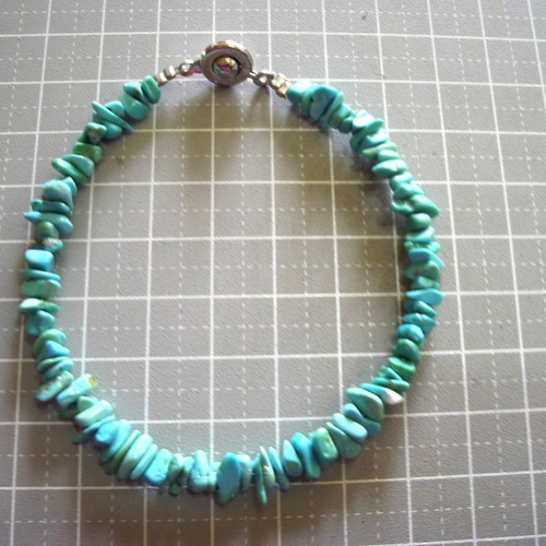 アリゾナ産のスリーピングビューティーのブレスレット