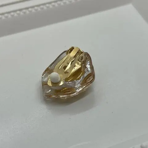 ハンドメイド レジン》ゴールドラインイヤリング H-133
