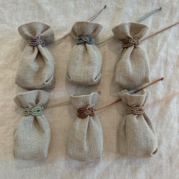 和柄巾着チャーム(パワーストーン入り) 和柄巾着チャーム(パワーストーン入り) 財布 和柄