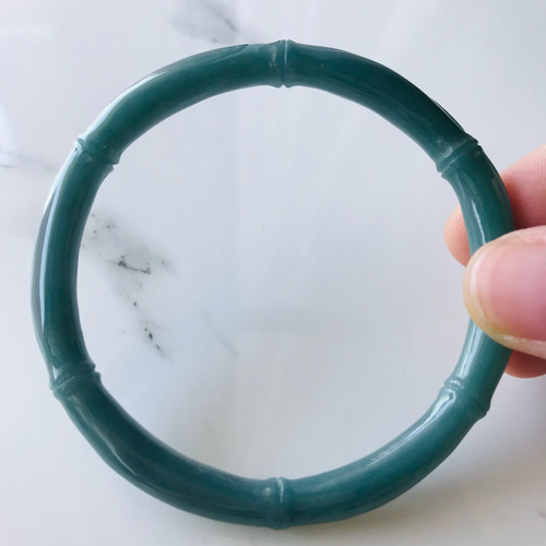 B810-0110】ジェイド 翡翠 ヒスイ バングル 一点もの 希少 グアテマラ 