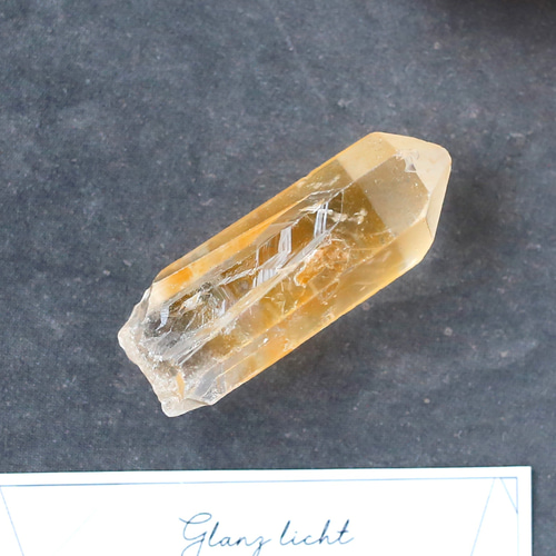 ゴールデンヒーラー クォーツ 原石 水晶 鉱物 希少石 天然石