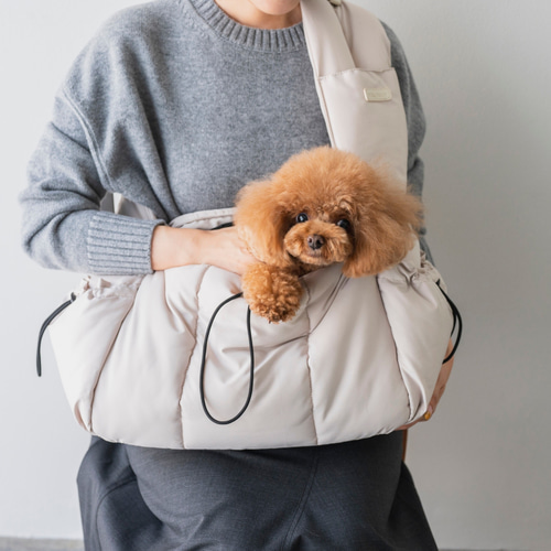 予約商品】FuFu フワモコスリングキャリー クリームー ペット 予約商品】FuFu フワモコスリングキャリー クリームー ペット