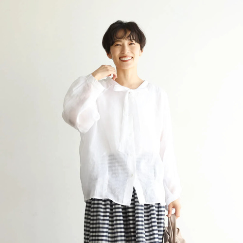 他にないデザイン、リボン付きブラウス 夏の日焼け止めにも 麻100