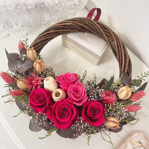 母の日　母の日ギフト　ユーカリと花々のエレガントリース 母の日 母の日ギフト ユーカリと花々のエレガントリース