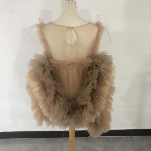 抜群のおしゃれ見え キラキラチュール シアーな美しさ ポンチョ  