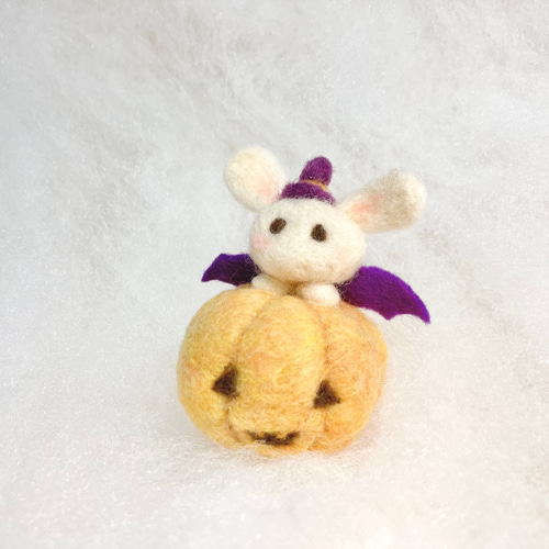 送料無料】ほっこりうさぎのマスコット（ハロウィン）かわいい 羊毛