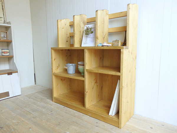 サイズオーダー可○仕切り段差キャビネット○シャビーホワイト○受注製作